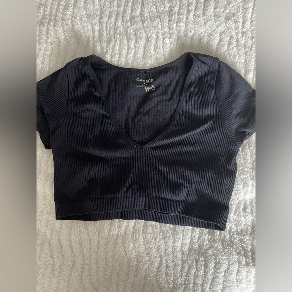 GARAGE CROP TOP